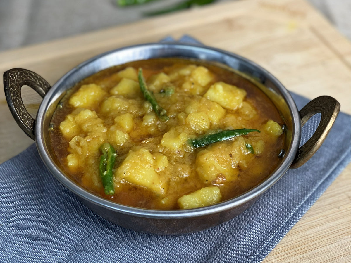 Alur Dum (Potato) Curry (4 servings)