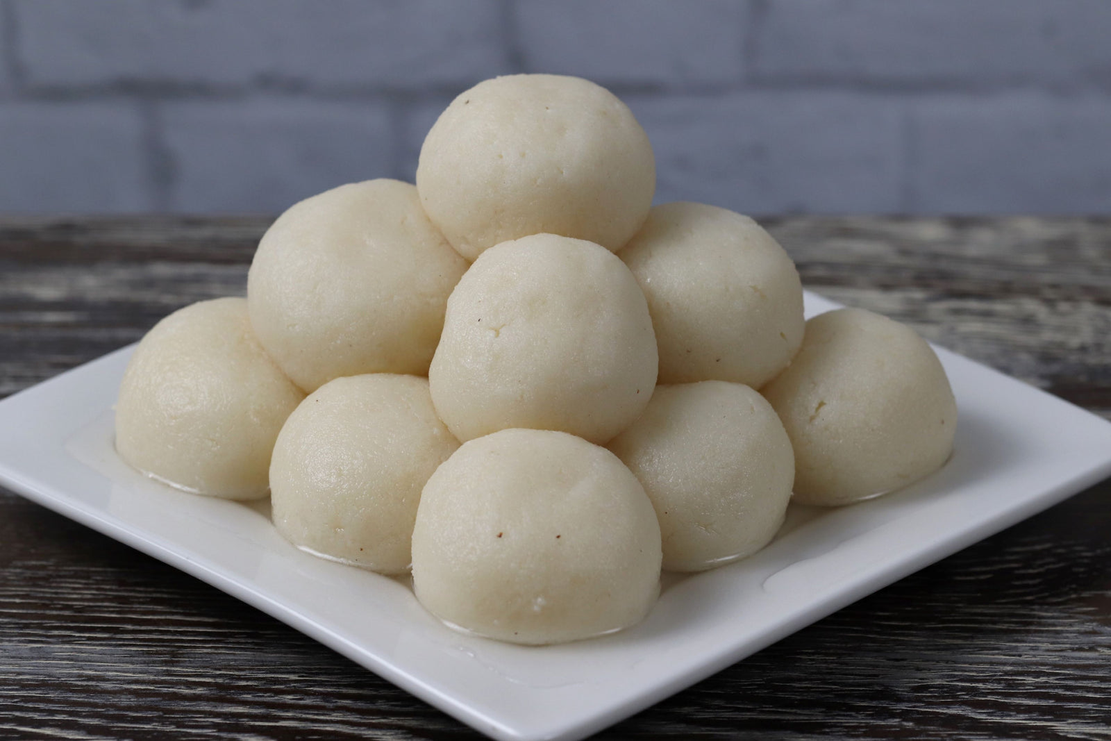 Rasgulla (10 pieces)